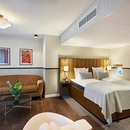 Hotel Wide 4*