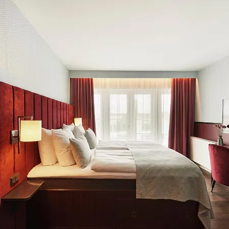 Hotell Wide 4*
