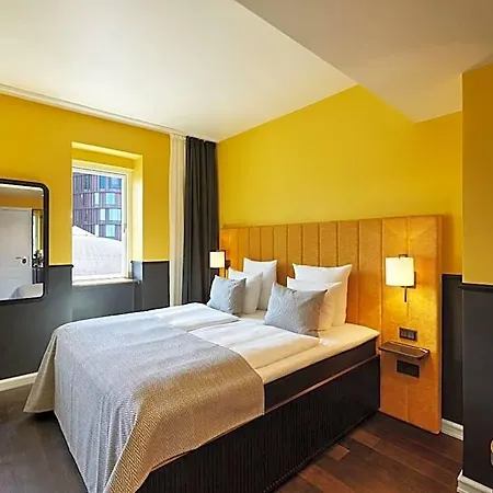 Hotel Wide