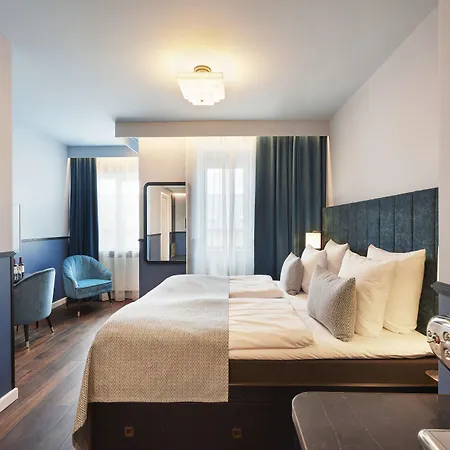 Wide Hotel 4*