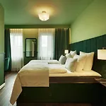 Hotel Wide